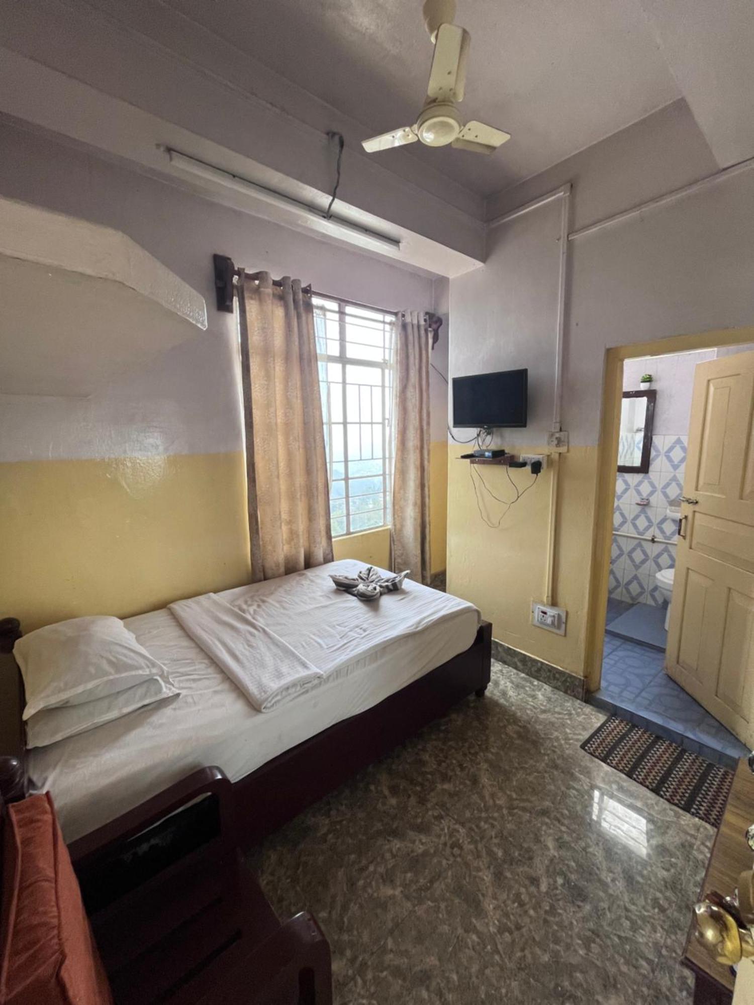 Jn Hotel Kohima 外观 照片